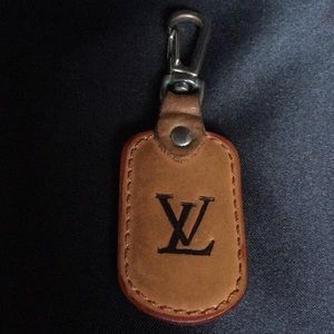 Louis Vuitton Leather Vintage Key Chain♥️